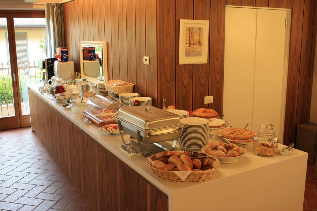 Belvivere Suites Sona Buitenkant foto